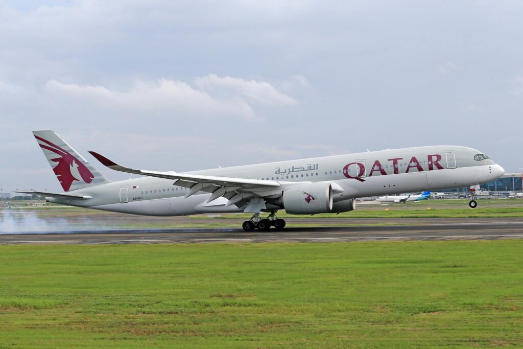 qatar airways

